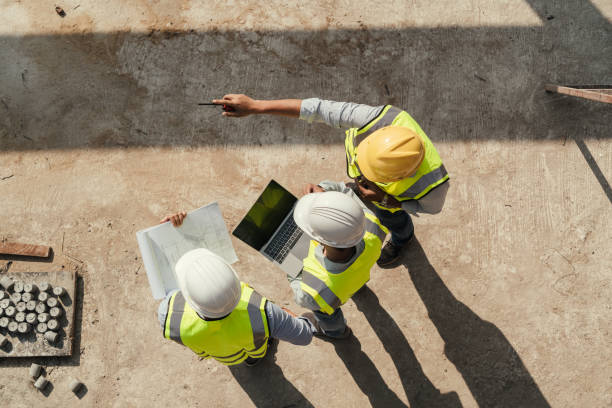 Best Custom Concrete Contractor  in Lancaster, OH